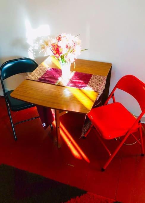 Carpe Diem Rooms Flat Near Zone 1 런던 외부 사진